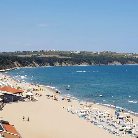 Apartment With Sea View In Obzor